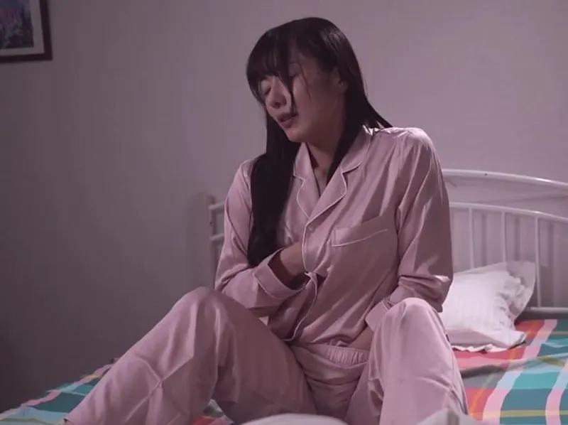 Thủ dâm hàng đêm vì chồng bỏ bê, vợ quyết định tìm đến ứng dụng hèn hò